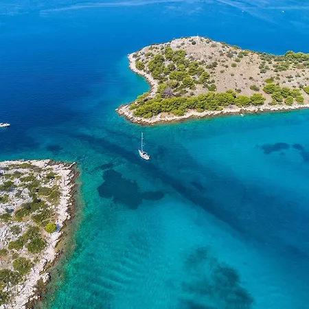 Appartement 1 Bedroom Pet Friendly In Vodice