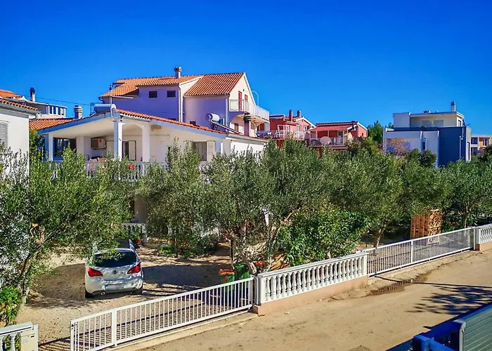 1 Bedroom Pet Friendly In Vodice
