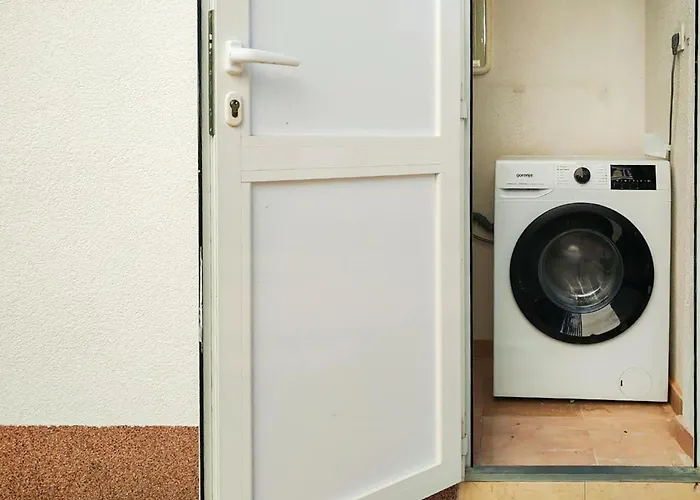 1 Bedroom Pet Friendly In 公寓 *